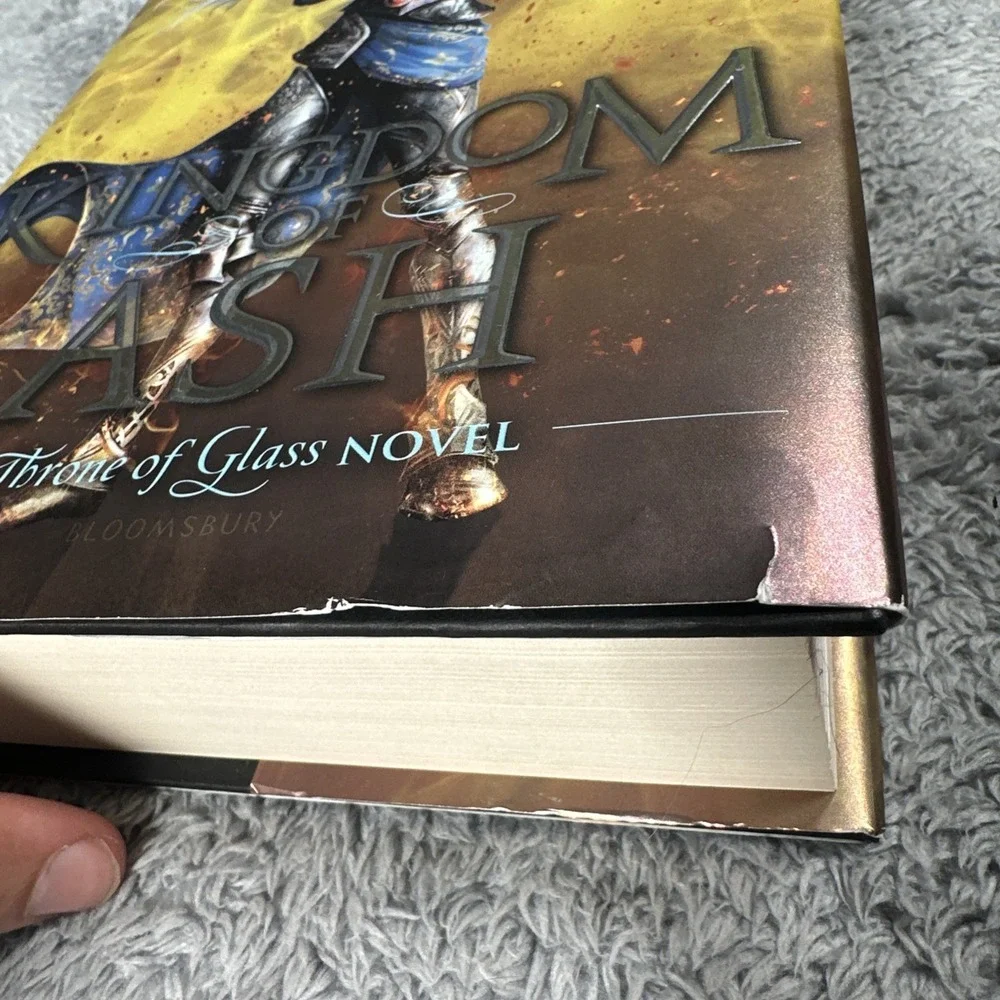 Kingdom of Ash Throne of Glass First Edition Sarah J. Maas Hardcover Book